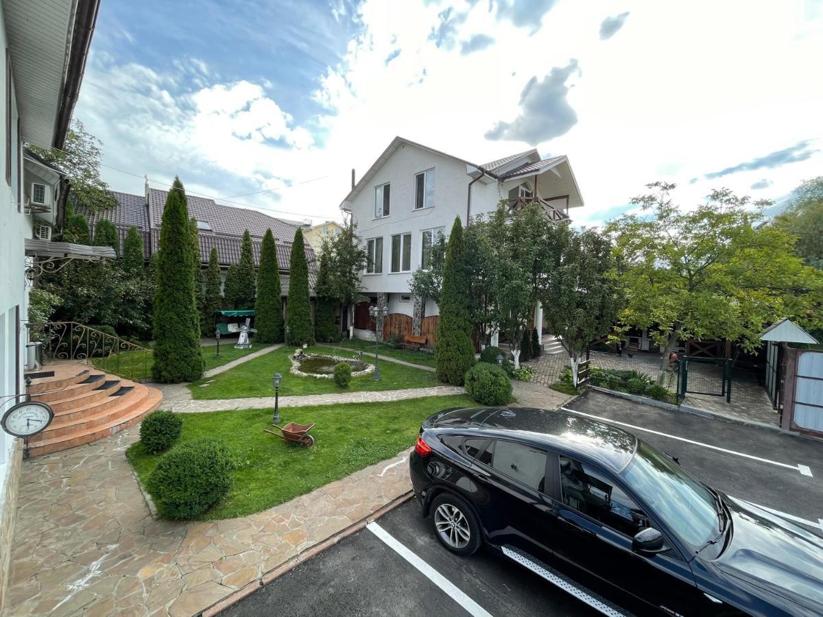 Apartments With Kitchen And Garden Kiew Exterior foto